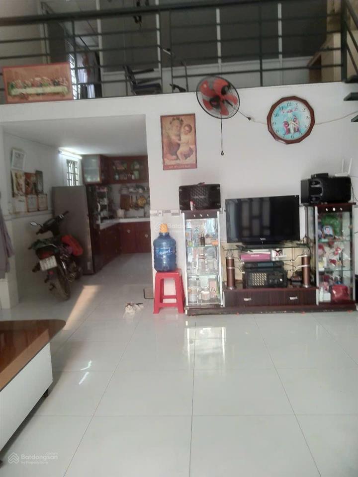 Cần bán nhà 5m x 9m gác lửng, công chứng vi bằng xuân thới thượng hóc môn. chỉ 1.35 tỷ