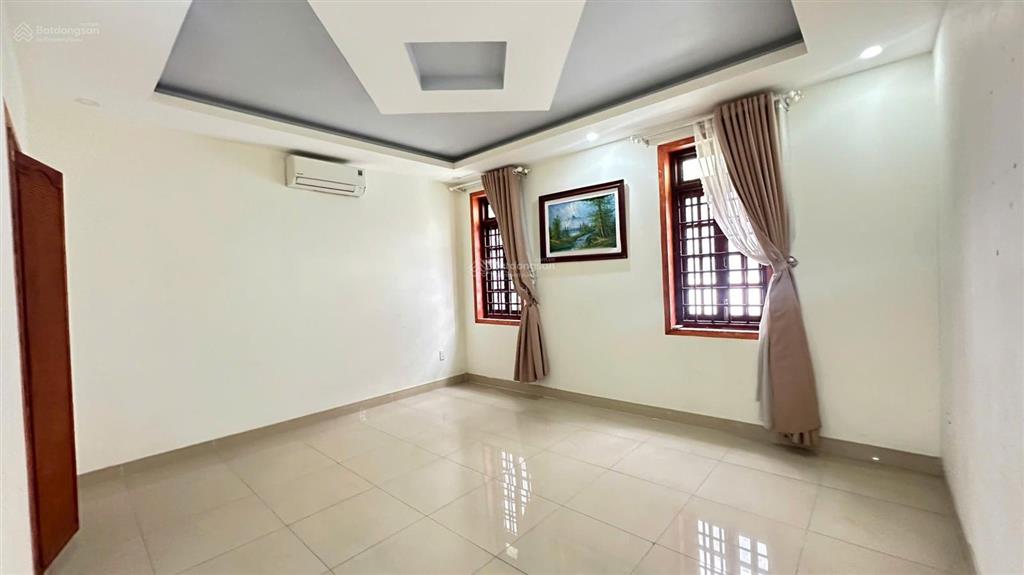 Chính chủ cần bán nhà biệt thự 4pn, 4wc tại him lam phú đông, 12,5 tỷ, 93m2 giá siêu hời