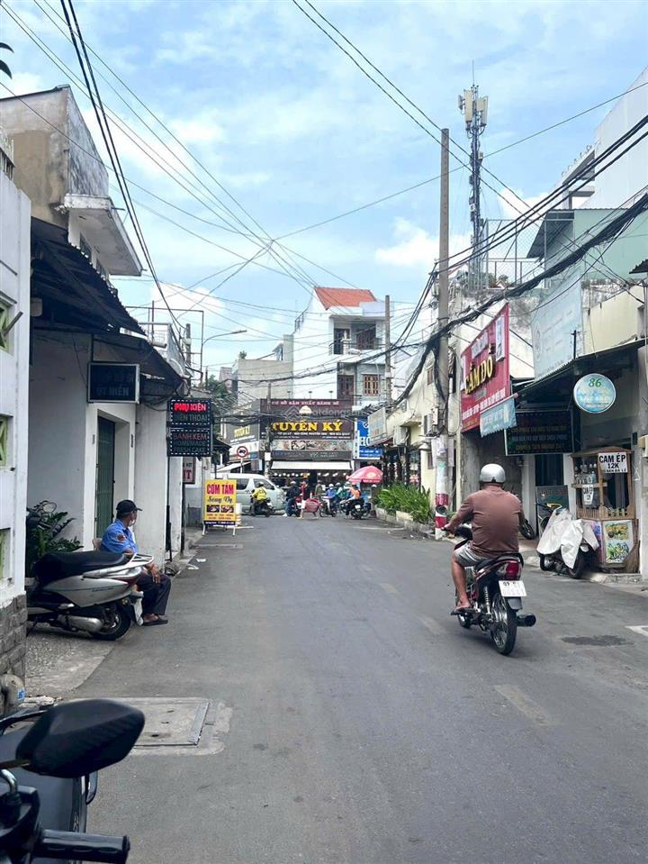 Chính chủ cần bán vị trí rất hiếm mặt tiền đường số 5  dt  64m2 / giá 7tỷ2 tl