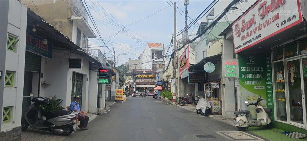 Chính chủ cần bán vị trí rất hiếm mặt tiền đường số 5  dt  64m2 / giá 7tỷ2 tl