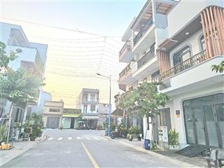 Chính chủ cần bán cần bán nhà tại kdc phú hồng thịnh p đông hoà tp hồ chí minh . 5.8 tỉ