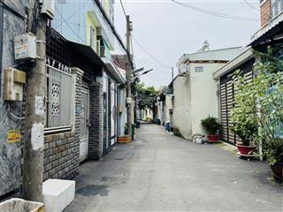 Nhà sát tô ngọc vân , sát chợ tam hà diện tích  4,5x18 nhà 1trệt 1 lầu nhà nội thất cao cấp 70m2