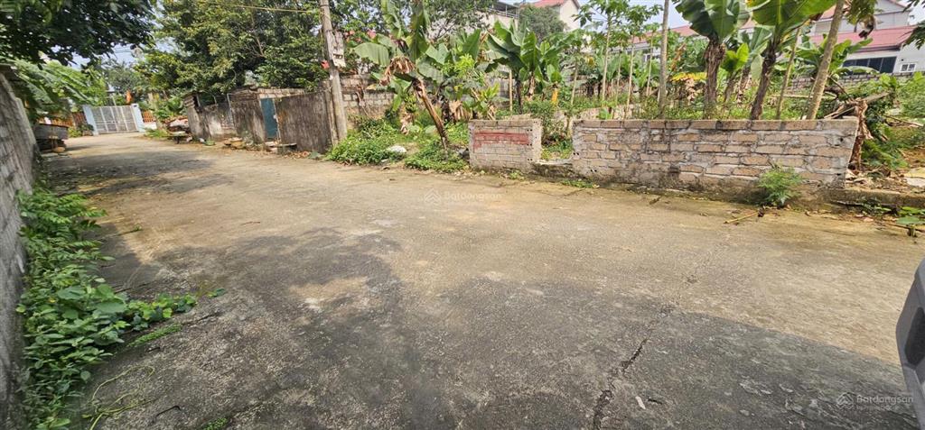 Bán lô đất f0 tại hoàng văn thụ, chương mỹ, hn, dt 120m2. giá chỉ 2,15 tỷ.  0384 556 ***