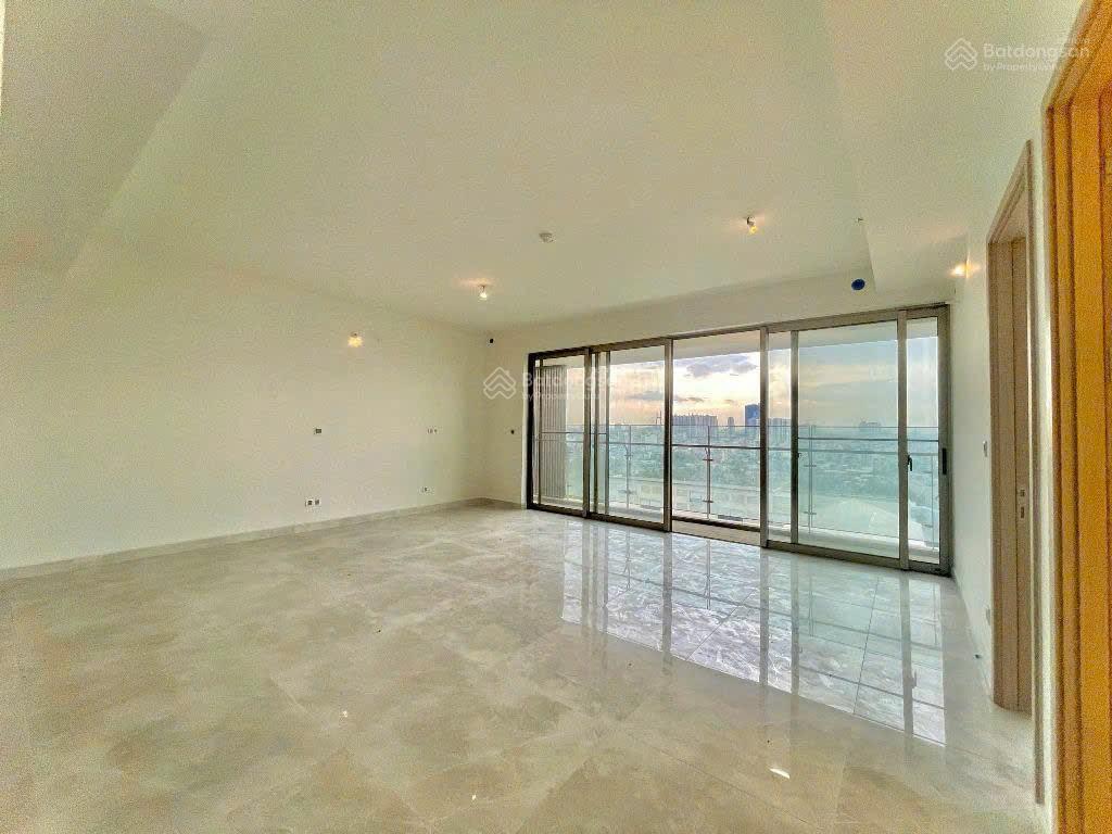 Hàng hiếm cần bán nhanh căn 3pn diện tích lớn, mặt bằng đẹp nhất dự án the peak. 0907 006 ***