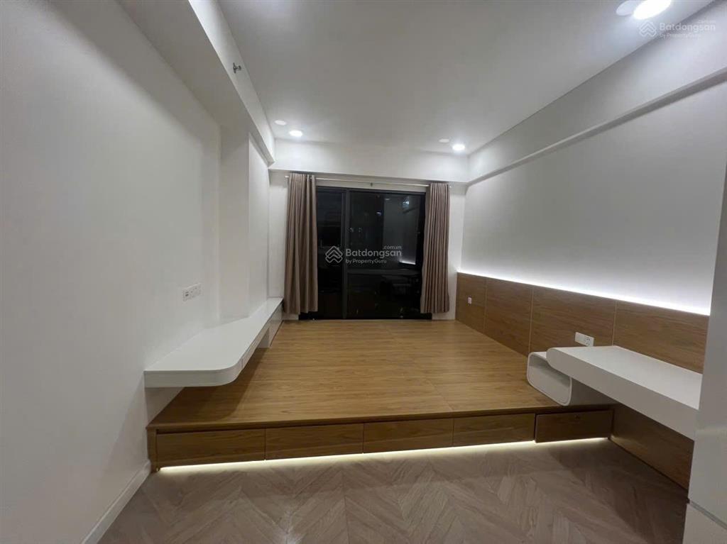 Cần bán gấp căn góc 3pn 107m2, lầu cao view sông giá tốt nhất, chỉ 13.3 tỷ. hotline 0907 006 ***