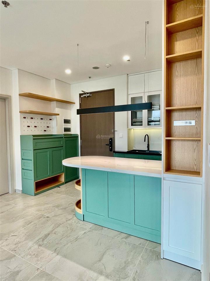 Cho thuê nhà mới tinh chưa qua sử dụng, nội thất đầy đủ, view thoáng mát.  0907 006 ***