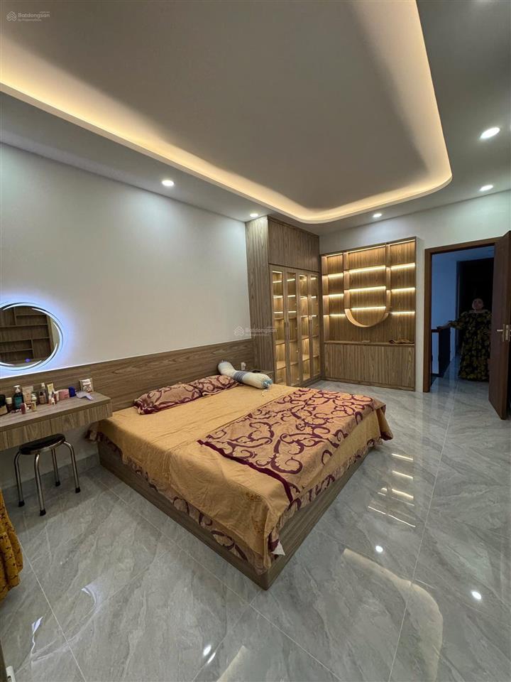 Bán nhà hẻm oto thông tứ hướng hoàng diệu  dã tượng ( 7,8 tỷ )