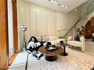 Nhà mới xây cách đường nguyễn hữu trí 100m. 3 tầng 4pn4wc, giá 5 tỷ.   0394 000 *** oanh