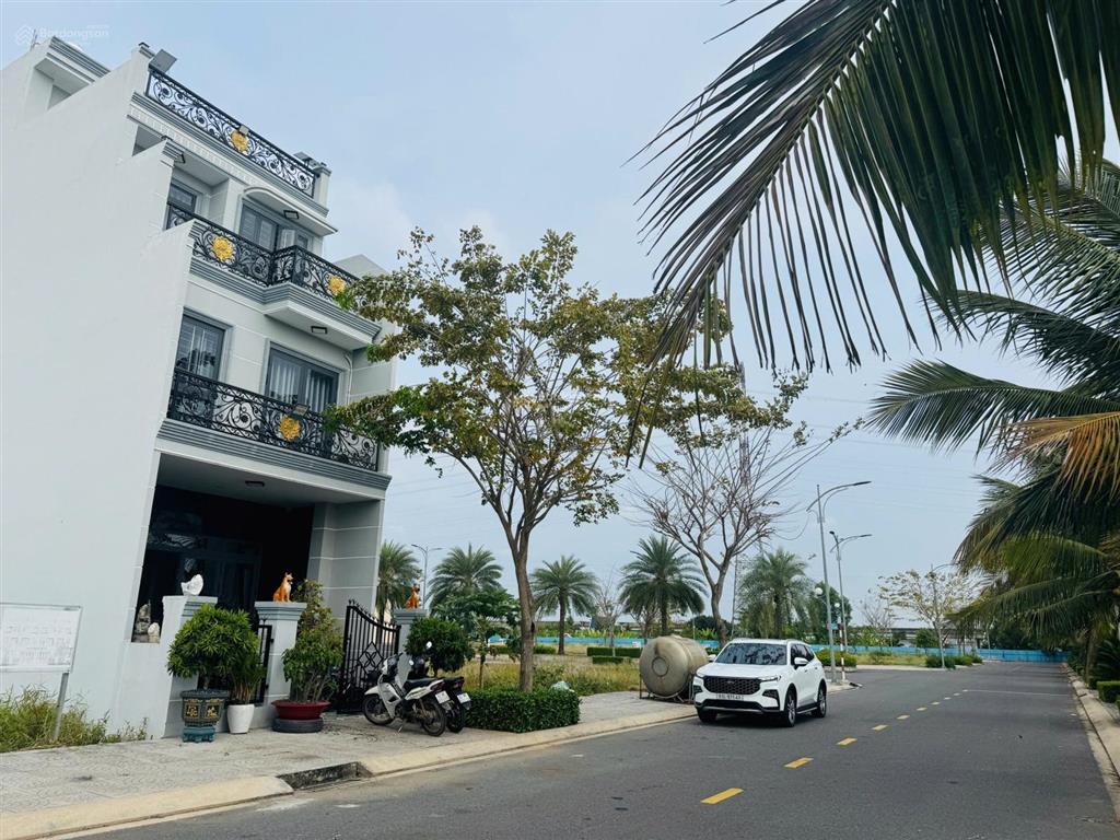 Bán gấp đất thổ cư 100m2 đường nguyễn hữu trí giá 2 tỷ 555 tr. xây dựng ngay   0394 000 *** oanh