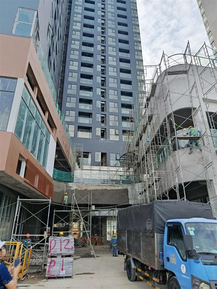 Daqua quận 8 ,tt 5,4 tỷ nhận shop ngay view đường bến bình đông sầm uất.  0394 000 *** oanh