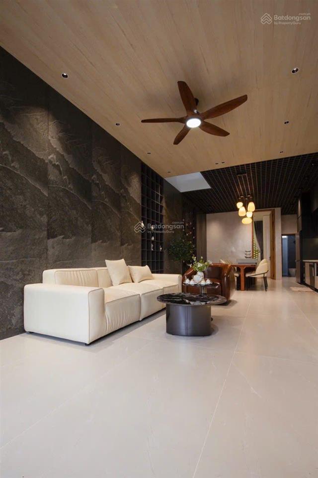 Nhà phố gần chợ bình chánh 4 tầng giá 8,8tỷ. vị trí đẹp, vào ở ngay, giá tốt!  0394 000 *** oanh