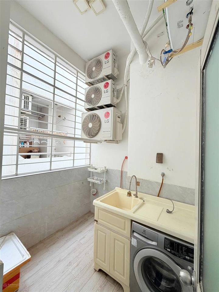 Bán căn hộ la casa  92m². 2pn, 2wc. giá 5 tỷ. quận 7 | sổ hồng cầm tay.  0394 000 *** oanh