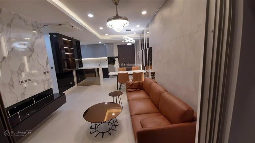 Bán căn hộ 2pn2wc. phú mỹ hưng, q7. giá 10 tỷ.  xem nhà 0394 000 *** kiều oanh