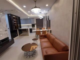 Bán căn hộ 2pn2wc. phú mỹ hưng, q7. giá 10 tỷ.  xem nhà 0394 000 *** kiều oanh