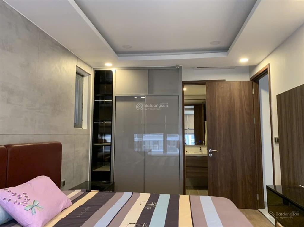 Bán căn hộ 2pn2wc. phú mỹ hưng, q7. giá 10 tỷ.  xem nhà 0394 000 *** kiều oanh