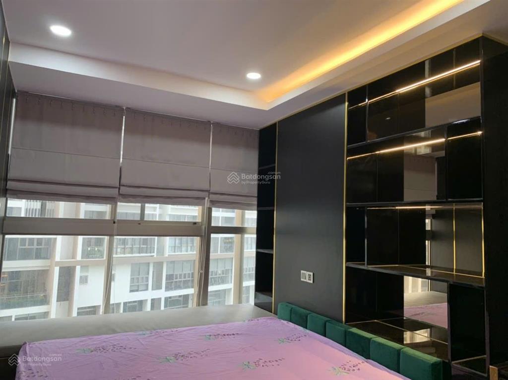 Bán căn hộ 2pn2wc. phú mỹ hưng, q7. giá 10 tỷ.  xem nhà 0394 000 *** kiều oanh