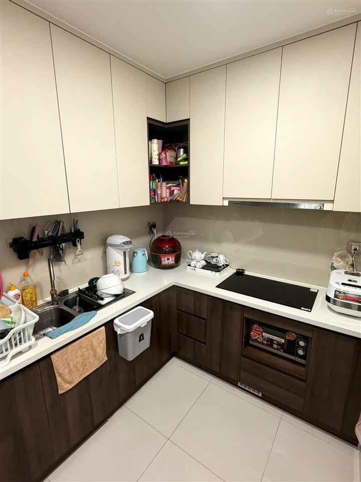Bán căn hộ 2pn  2wc.boulevard, q 7. 69m2 giá 4.4 tỷ.nhà mới xem vào ở ngay.  0394 000 *** oanh