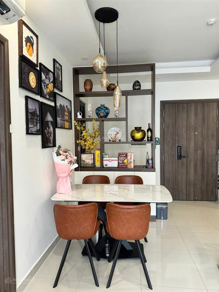 Bán căn hộ 2pn  2wc.boulevard, q 7. 69m2 giá 4.4 tỷ.nhà mới xem vào ở ngay.  0394 000 *** oanh