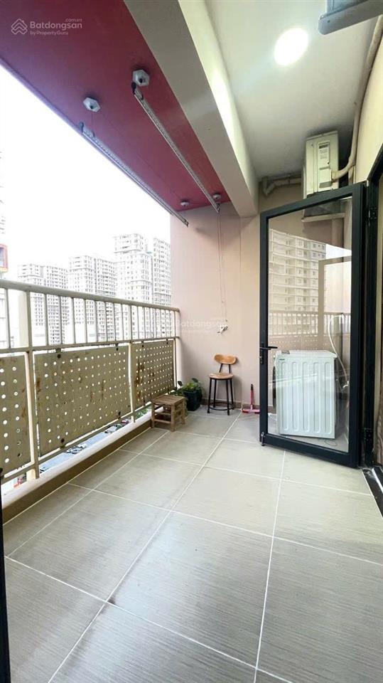 Bán căn hộ era town , q 7  block b2, tầng 12 .53m2, giá 2 tỷ 650tr.  0394 000 *** oanh