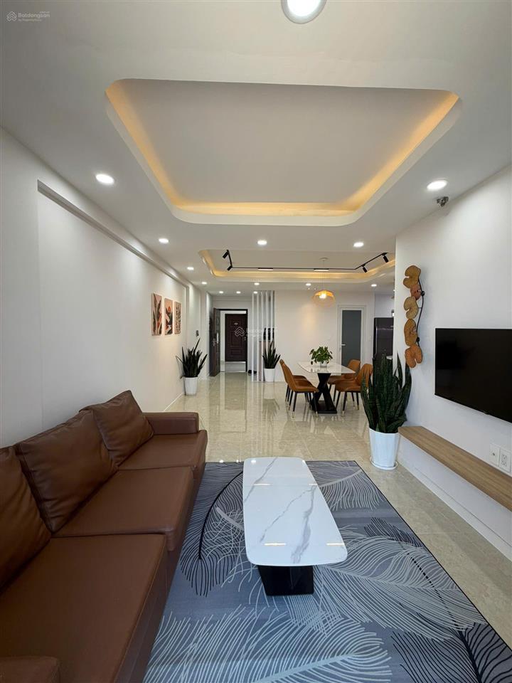 Bán căn hộ ngay trung tâm phú mỹ hưng, quận 7. 2pn2wc, giá hơn 8 tỷ.  0394 000 *** oanh
