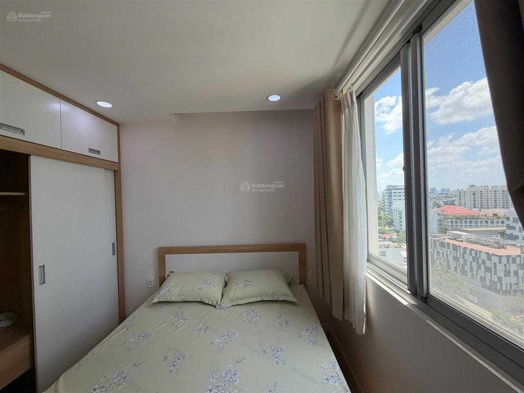 Bán căn hộ ngay trung tâm phú mỹ hưng, quận 7. 2pn2wc, giá hơn 8 tỷ.  0394 000 *** oanh