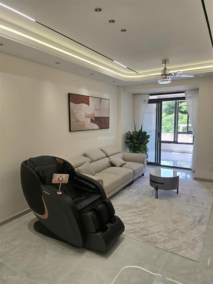 Căn hộ 3pn, sky garden 3 ngay vivo city. giá 9,3 tỷ. có thêm 500m2 sân vườn.  0394 000 ***