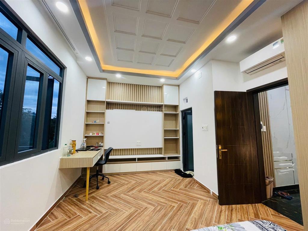 Nhà mới đẹp 4 tầng giá 8.2 tỷ. ngay khu green riverside, nhà bè.  0394 000 *** kiều oanh