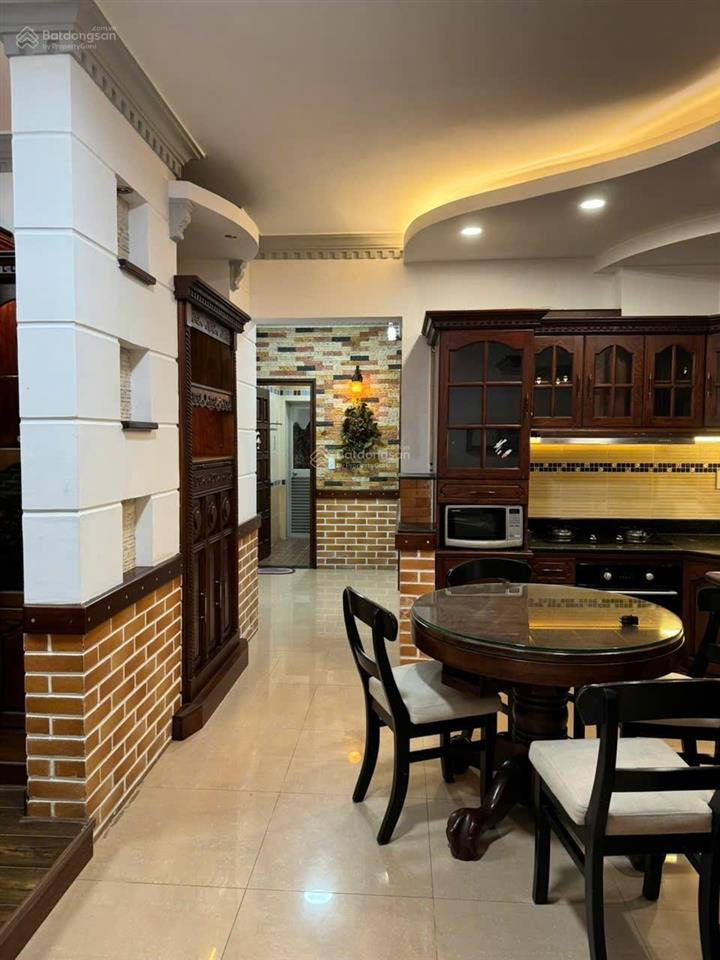 Căn hộ mặt tiền đường nguyễn văn linh 4,6 tỷ cho thuê 15tr/tháng.  0394 000 *** oanh