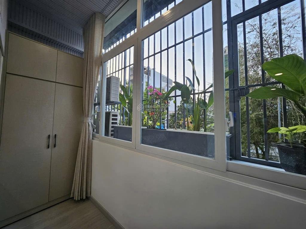 Bán căn hộ ngay chợ tân mỹ, liền kề phú mỹ hưng quận 7. giá 2 tỷ 350tr, 2pn.  0394 000 *** oanh