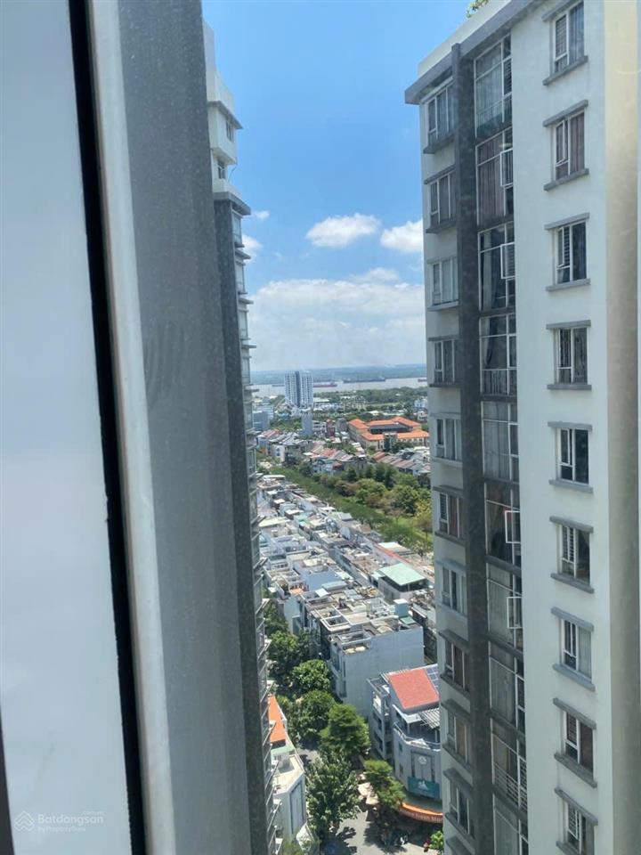 Bán căn hộ phú mỹ, q 7. 82m2, 2pn 2wc. giá 5.3 tỷ. tặng nội thất, view sông.  0394 000 *** oanh