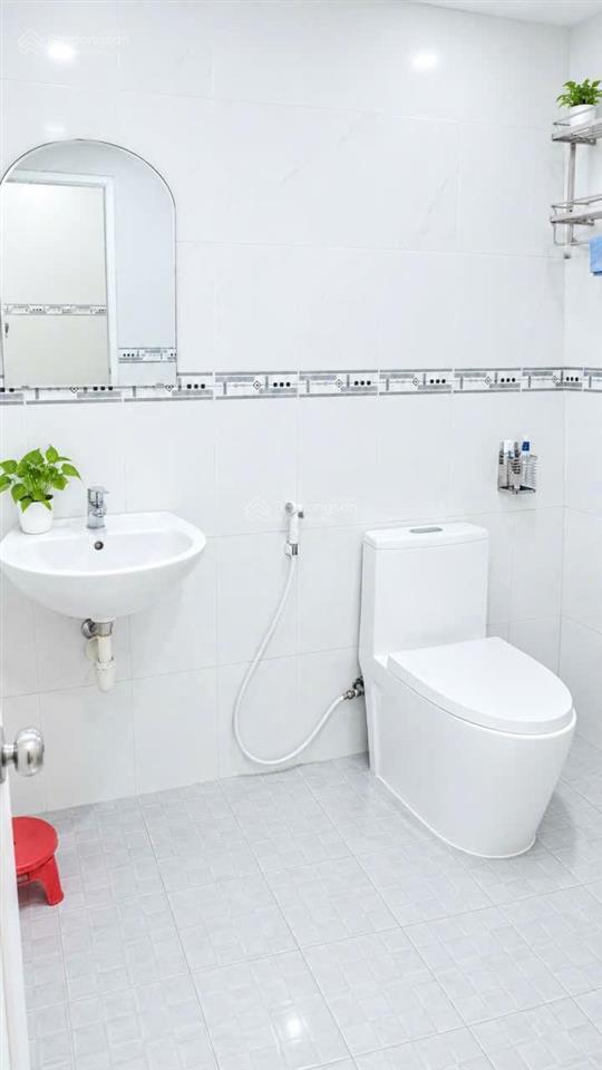 Căn hộ 1 pn. giá 870tr, gần chợ bà hom. đường quốc lộ 1a. tặng nội thất.  0394 000 *** oanh