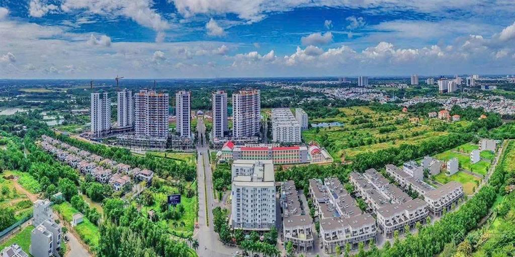 Bán căn hộ 2pn  2wc. giá chỉ hơn 5 tỷ. trả góp 2 năm không lãi suất.  0394 000 *** oanh