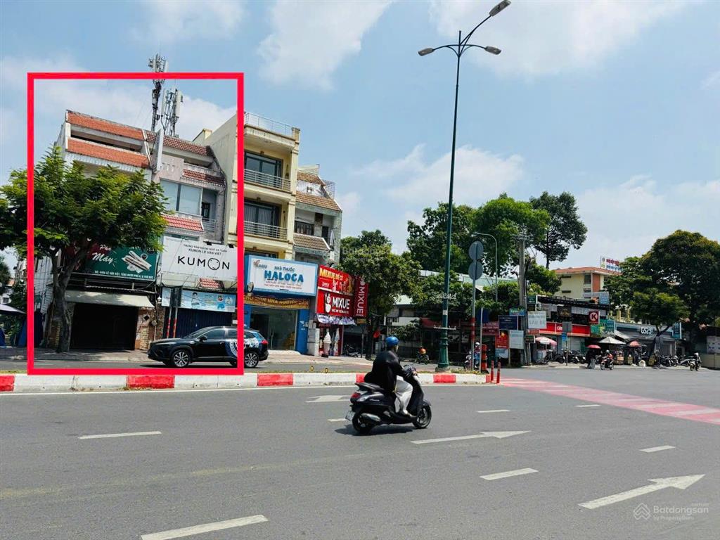 Cho thuê nhà nguyên căn mặt tiền lê văn việt vị trí đẹp, kinh doanh đa ngành nghề