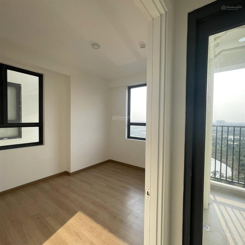 Giỏ hàng bán saigon intela giá từ 2,120ty/căn  e xem nhà thực tế 0901 467 ***