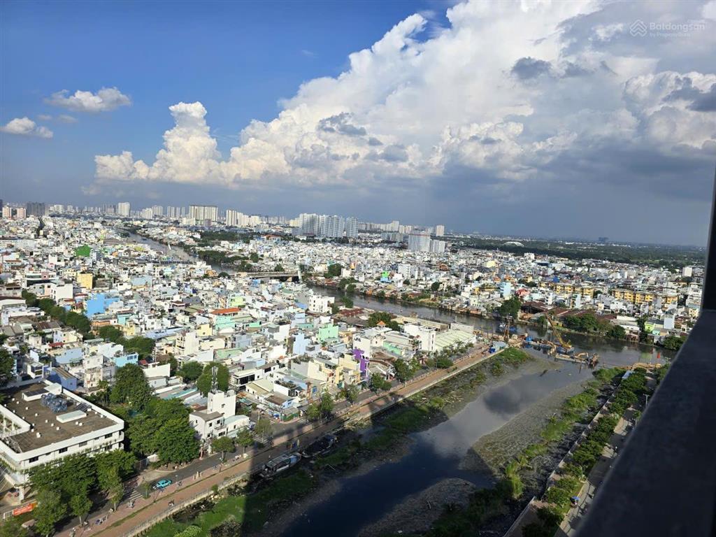 Aurora cho thuê 1pn có nội thất 1010.5tr/tháng, 2pn 10,5tr/tháng, 3pn 12tr/tháng  0901 467 ***