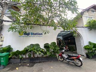 Cần bán nhà hxh số 2 cao thắng, p5, q3. dt 13x18m, 3 tầng. hđt 100tr. gía 7x tỷ bớt lộc