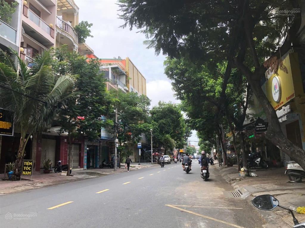 Bán căn góc 2 mặt tiền dương đức hiền  gần hồ bơi tây thạnh  16m x 18m, giá tốt chỉ 37.5 tỷ