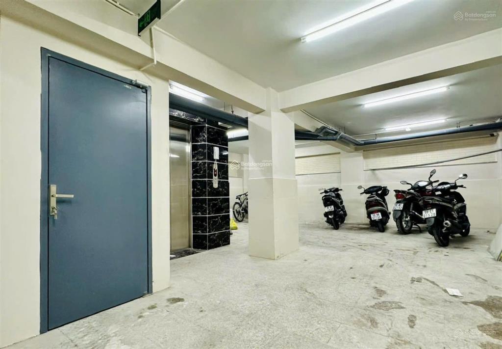 Bán tòa nhà tmdv 541 lạc long quân, p.10, tân bình, 8 x 21m, hầm 6 lầu, hđt 150tr/th, giá 56 tỷ
