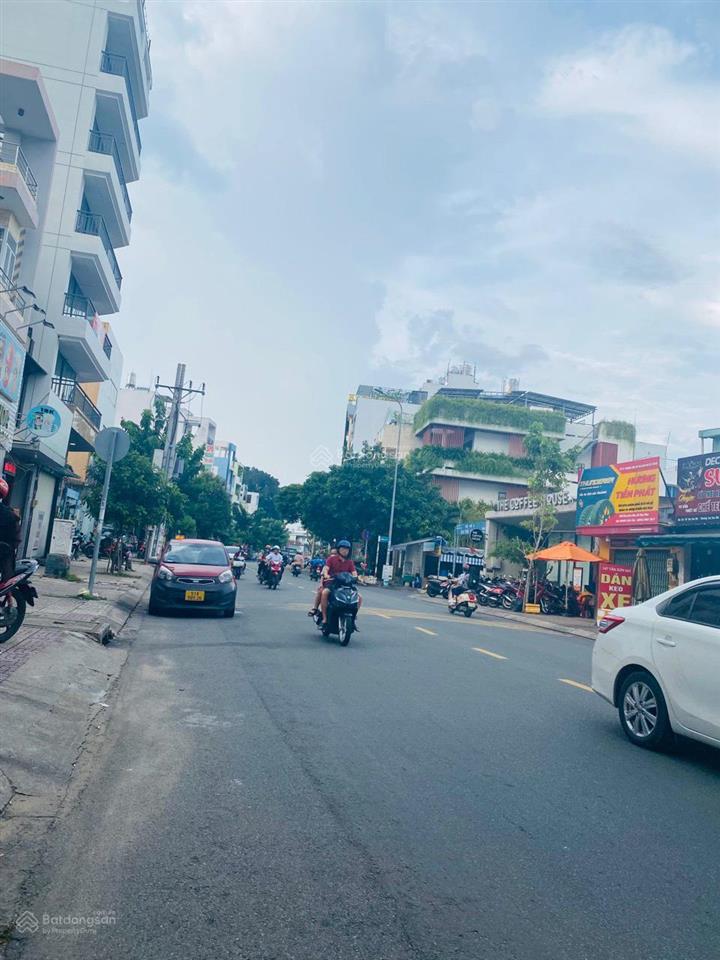 Bán nhà mặt tiền 179 tân sơn nhì, tp  nh 8.6 x 27m nở hậu 10m  4 tầng  42 tỷ