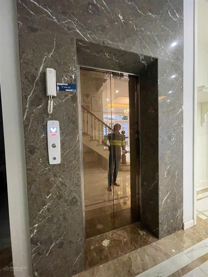 12,8 tỷ tl , bán nhà mt lạc long quân, p8, tb, 75m2 , 7 tầng thang máy