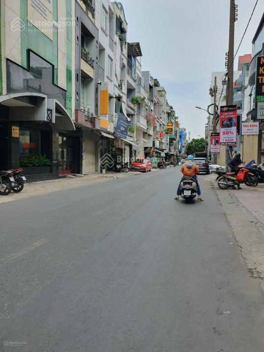 Cho thuê nhà mt 188  190  192 bàu cát 3, p. bảy hiền. giá thuê 90tr/th, kc 5 tầng thang máy