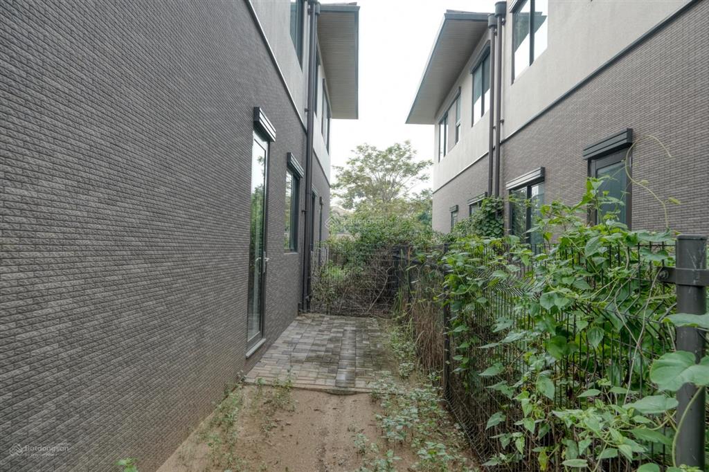 Chính chủ gửi bán biệt thự song lập aquaria waterpoint sát công viên giá tốt 6,95 tỷ