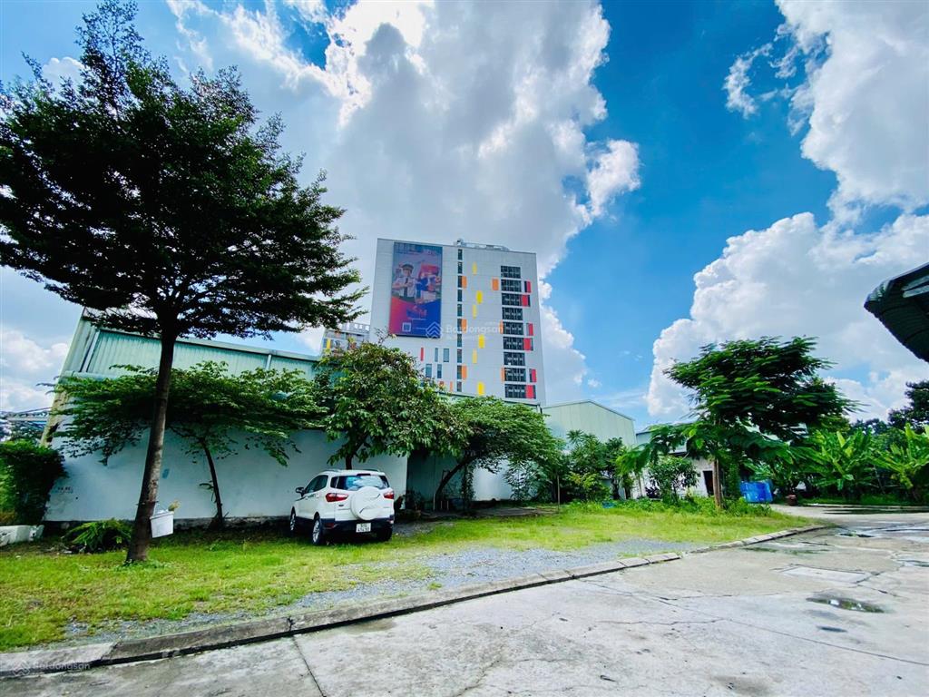 Chuyển nhượng 8.086m2 đất thương mại shtp quận 9, sẵn phê duyệt 16 tầng, 160 tỷ
