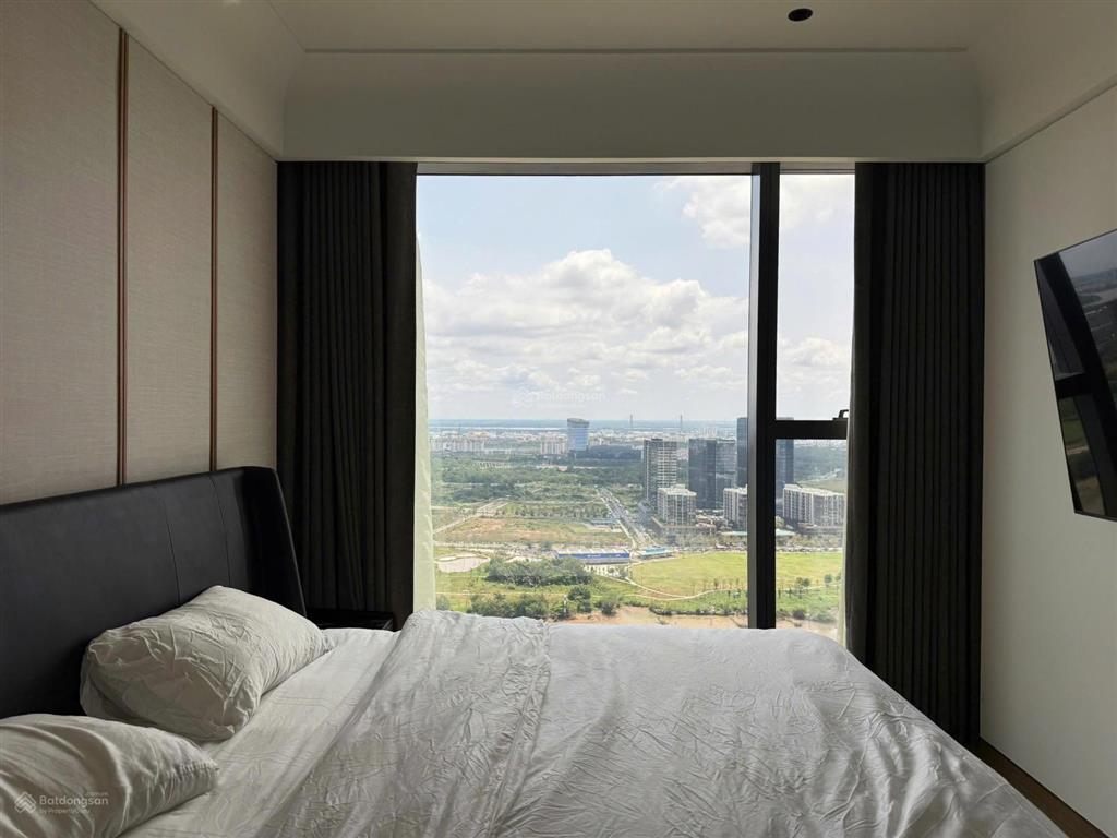 Căn thuê căn hộ hàng hiệu 3pn grand marina saigon view trực diện sông. 124m². quản lý jw marriott