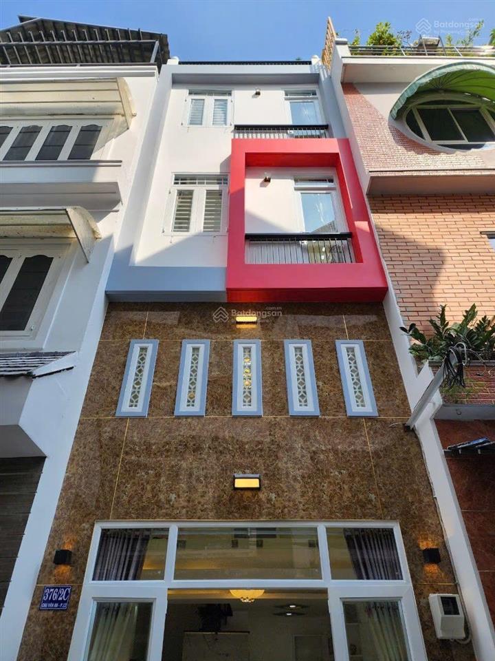 Hàng hiếm dưới 2 tỷ. khu an ninh nhất chu văn an. dt 30m2 xây 1 trệt 3 lầu, sổ riêng. hẻm 4.5m