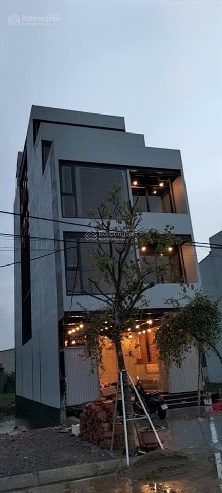 Bán nhà chính chủ mặt đường trần nhân tông, nam hoa lư, ninh bình, 9 tỷ, 140m2 giá ưu đãi