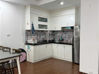 Chính chủ cho thuê căn 3 ngủ 80m2 full đồ chung cư homeland thượng thanh giá 10 triệu 0916 393 ***