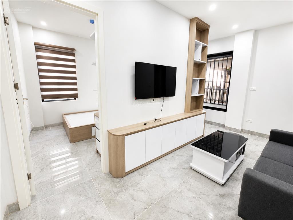 Cho thuê căn hộ 52m2 thiết kế 2 ngủ 1wc full đồ phố ái mộ,bồ đề giá siêu rẻ 7 triệu 0916 393 ***