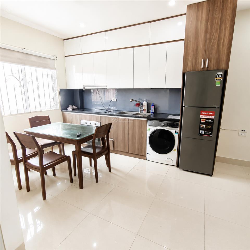Cho thuê căn hộ phố ngọc lâm 65m2 thiết kế có ban công, view thoáng full đồ giá 7 triệu 0916 393 ***