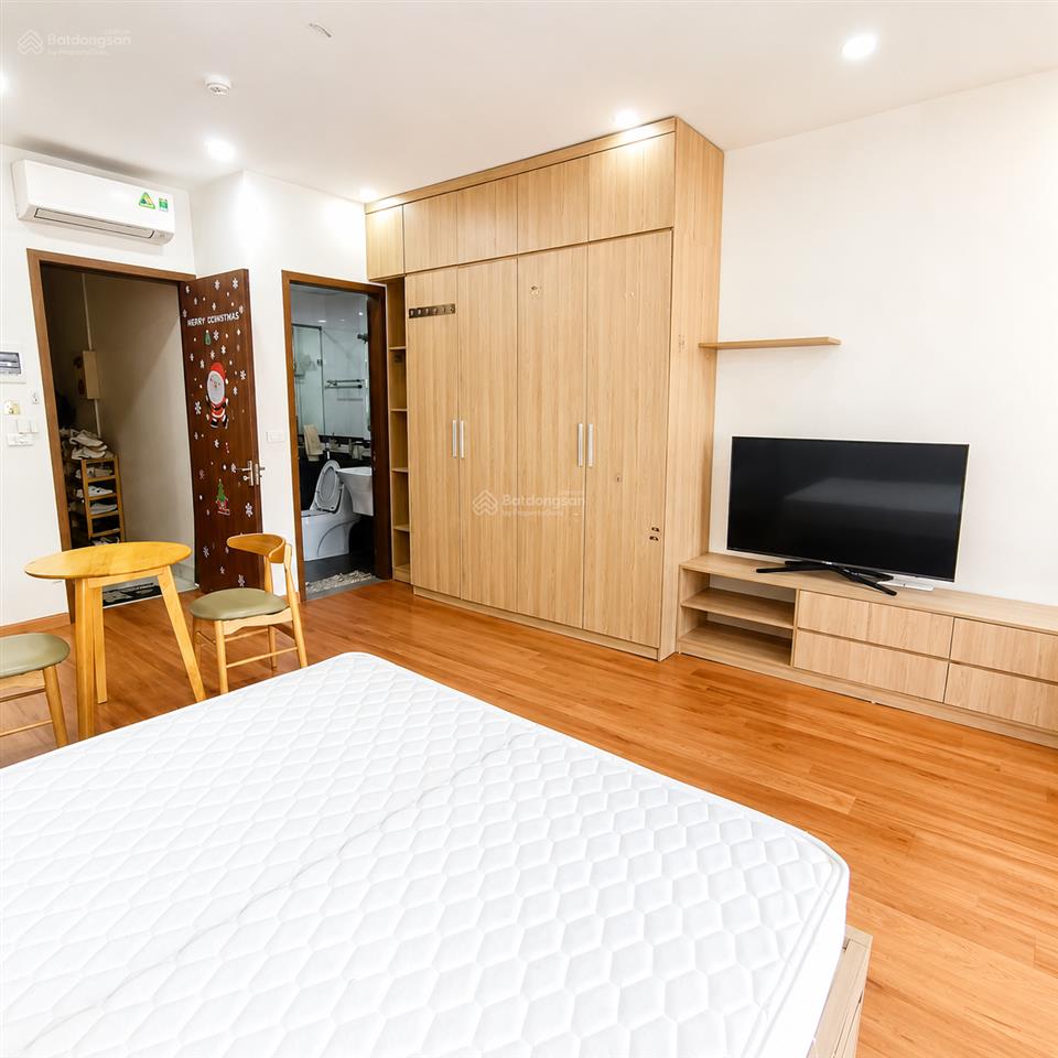 Cho thuê chung cư mini full đồ đẹp phố hồng tiến nhiều ánh sáng 37m2 giá 5,5 triệu 0916 393 ***